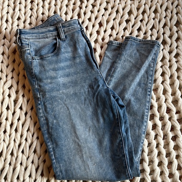 White-washed Jeans | American Eagle - Picture 2 of 5